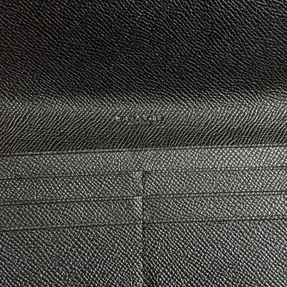 Coach Black Pebbled Leather Folder Over Wallet Pockets Checkbook Credit Card - Picture 7 of 11